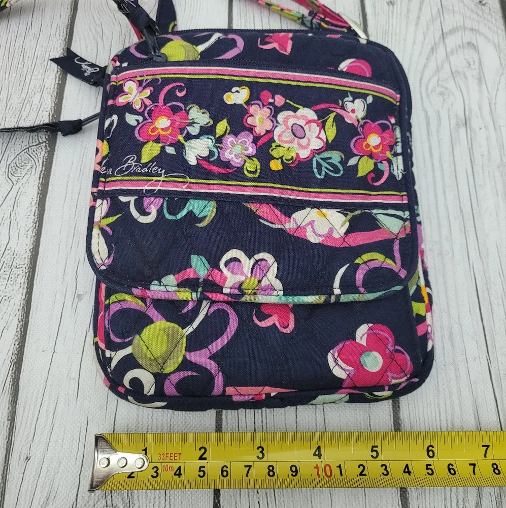 Vera Bradley Hipster Crossbody RIBBONS Winter 2012 Navy Blue Floral Pink - Picture 16 of 16